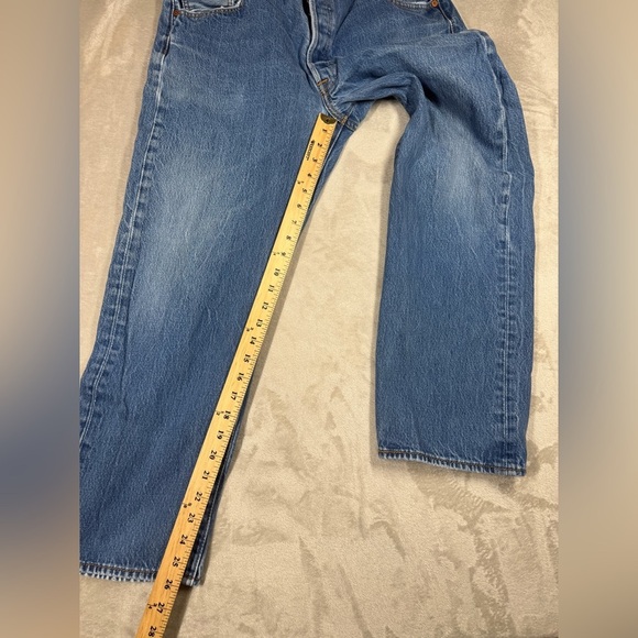 Levi’s Men’s 501 Original Shrink to Fit Button Fly Men’s Straight Blue Jeans 38 - Picture 14 of 16